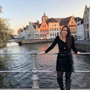 Meet your Posher, Bree